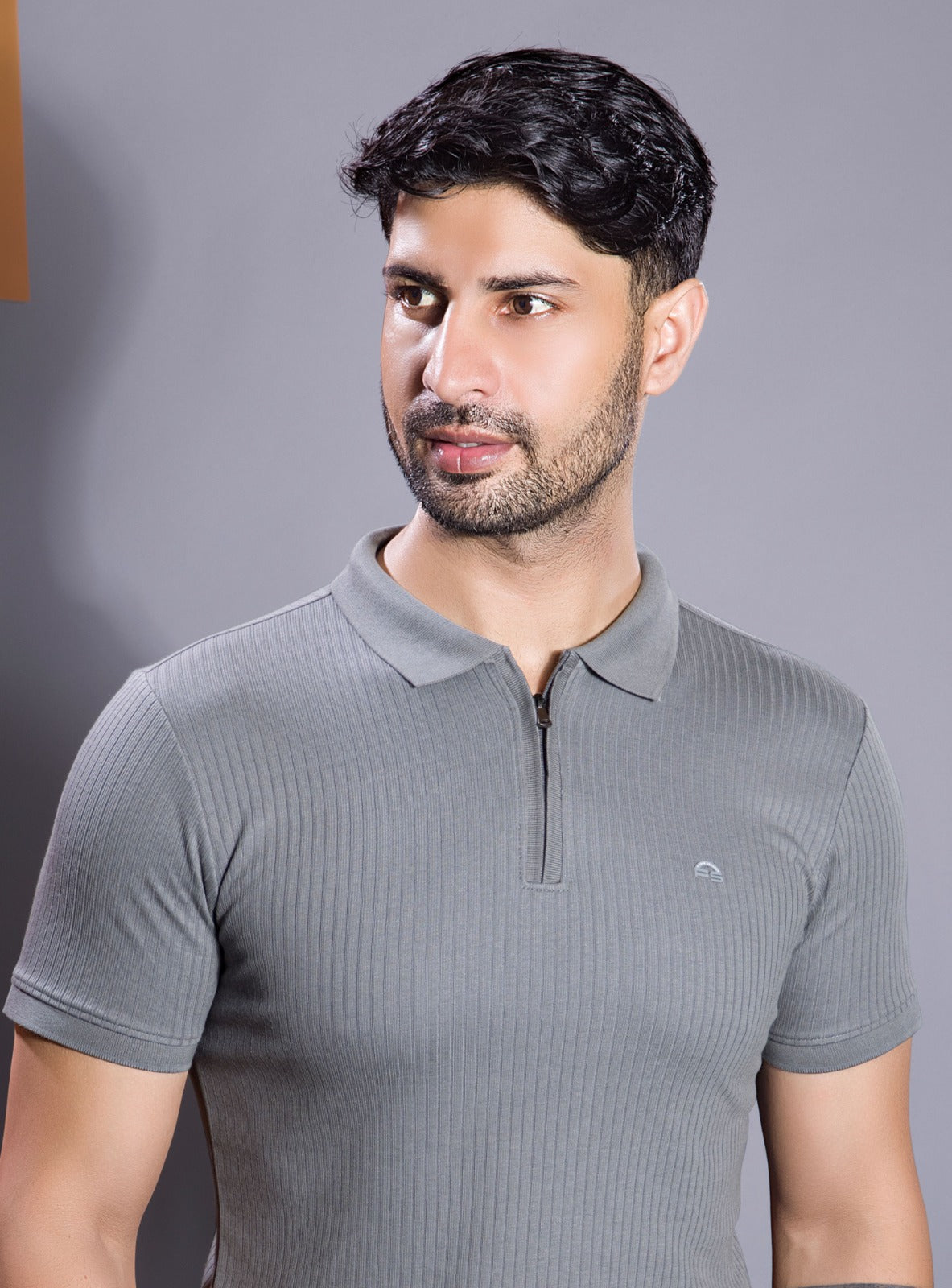 GREY VERTICAL KNIT ZIP POLO