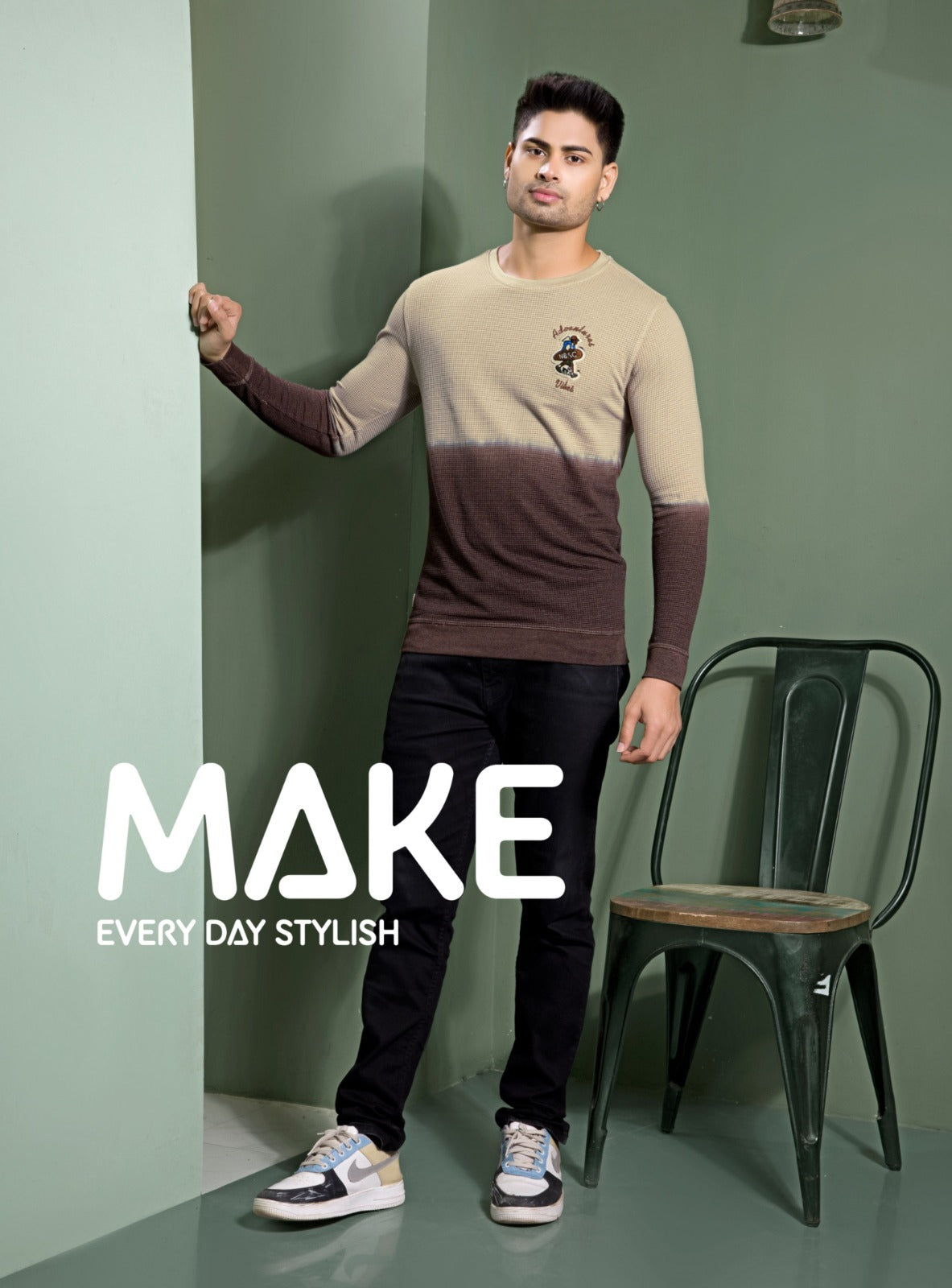 CAMEL BEIGE WAFFLE KNIT DIP DIE SWEATSHIRT