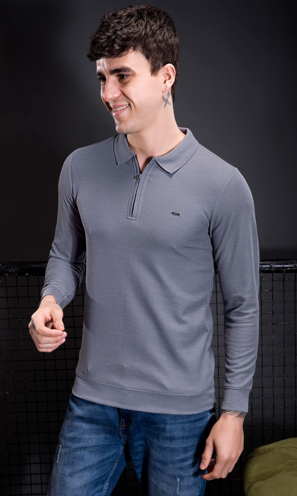 DARK GREY INTERLOCK CRACKLE KNIT ZIPPER FULL SLEEVES