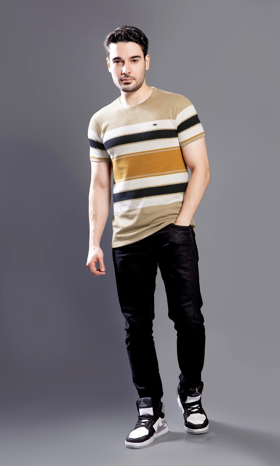 SAND BROWN AUTOSTRIPER BUBBLE KNIT TEES