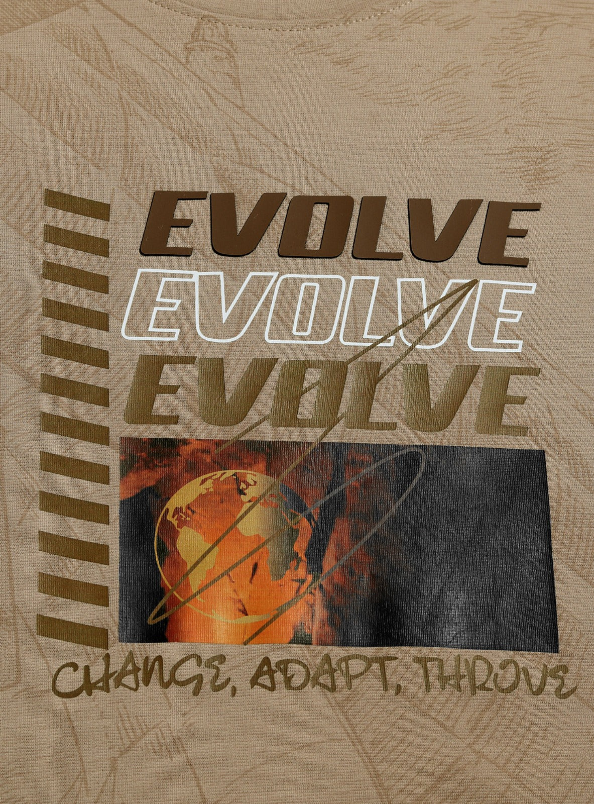 BEIGE GRAPHIC PRINT WITH EXTRA EDGE 2.0